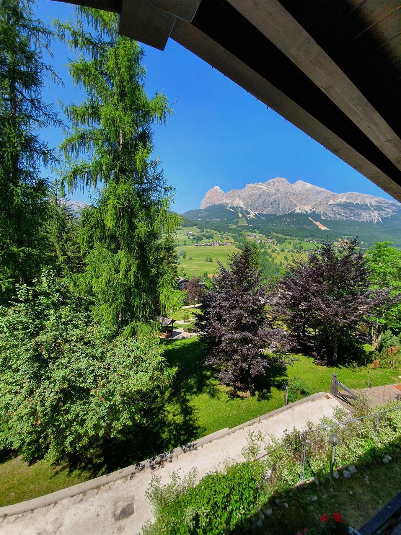 B&B Cristallo Cortina d'Ampezzo Ngoại thất bức ảnh